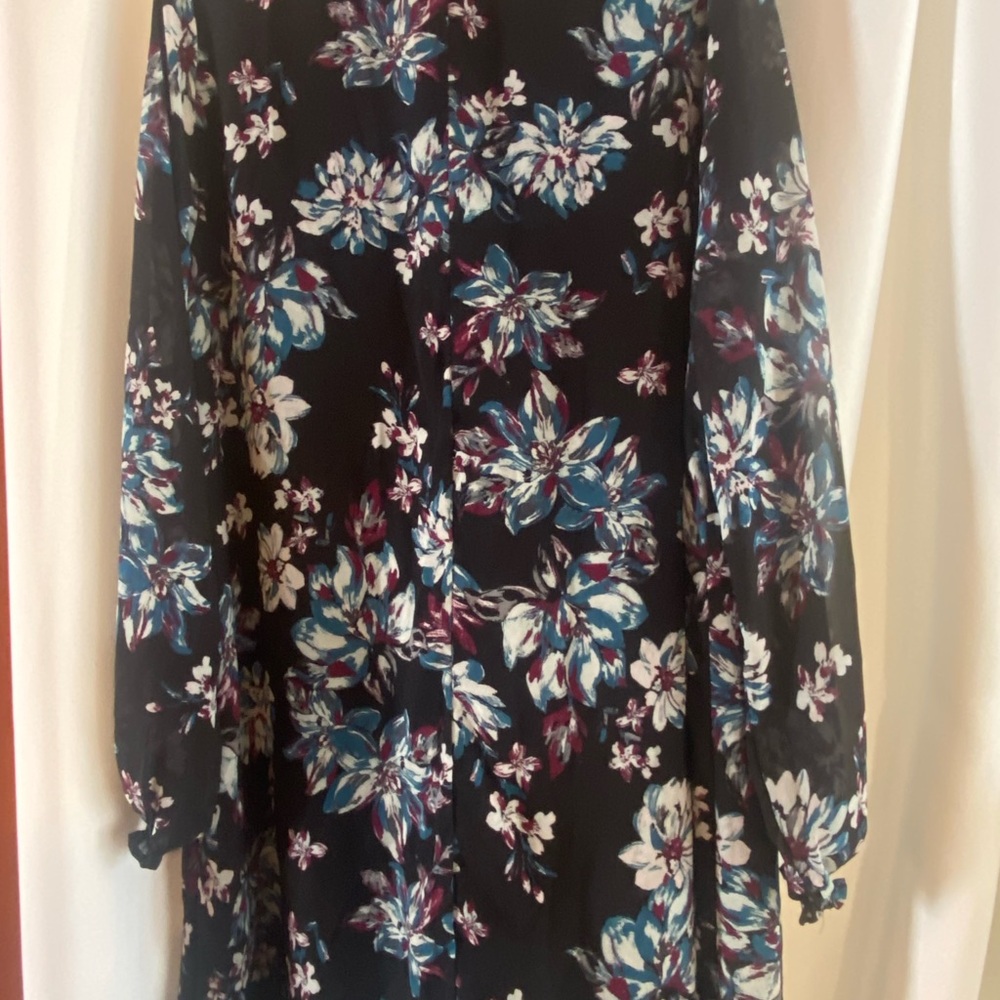 Time and Tru Black Floral Dress - Picture 2 of 5
